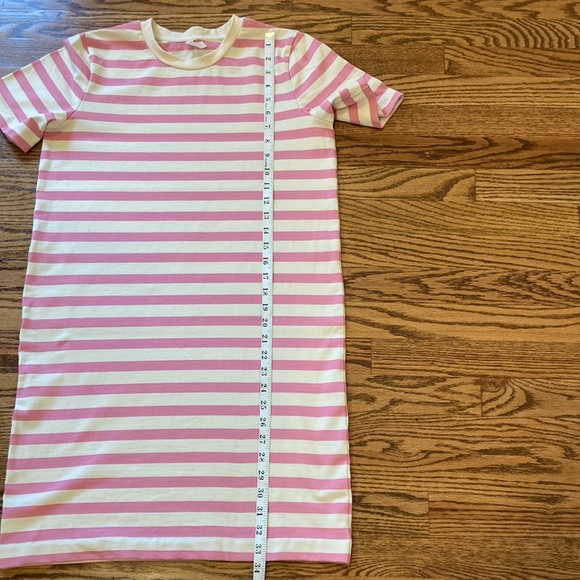 Arket T-shirt dress in pink and cream size small - Picture 7 of 11